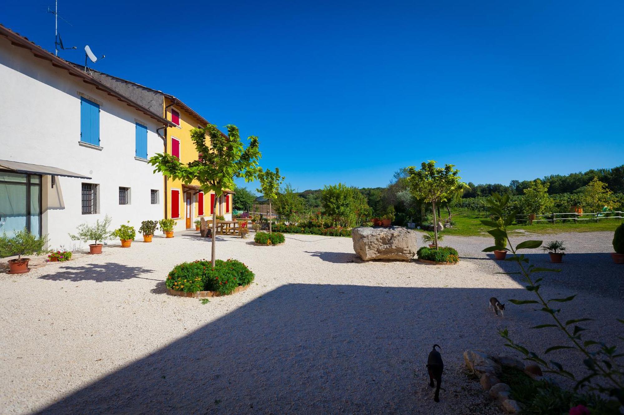 Agriturismo Con Cucina Tipica Nuova Scardua Casa de hóspedes Cavriana Exterior foto