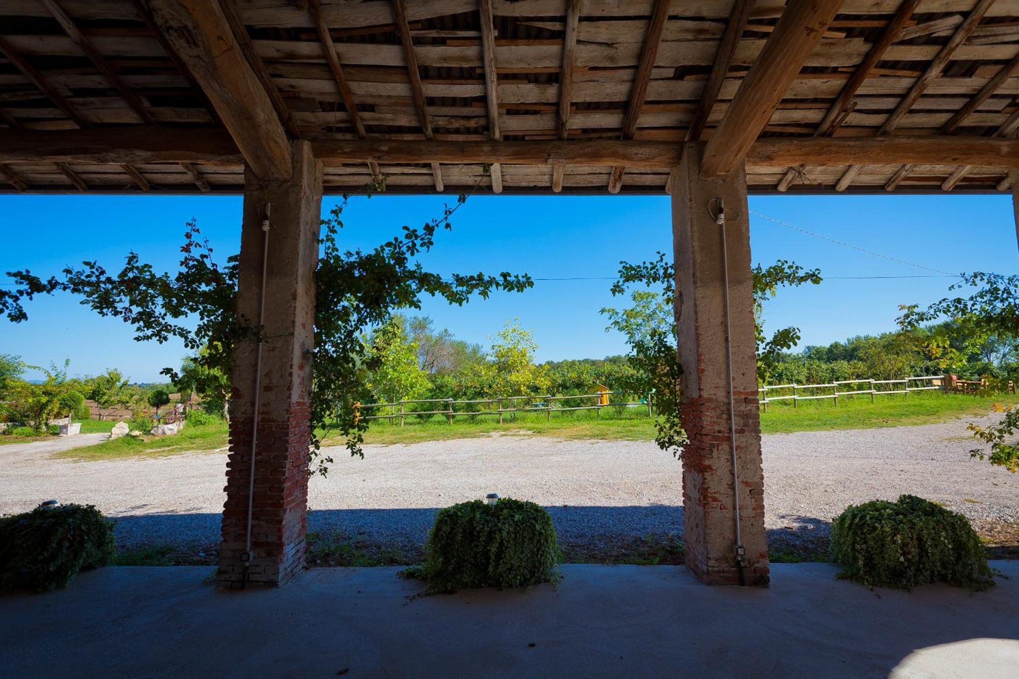 Agriturismo Con Cucina Tipica Nuova Scardua Casa de hóspedes Cavriana Exterior foto