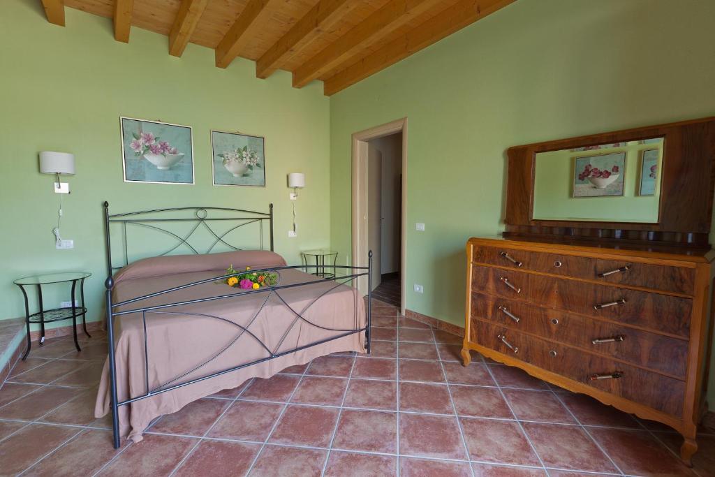 Agriturismo Con Cucina Tipica Nuova Scardua Casa de hóspedes Cavriana Quarto foto